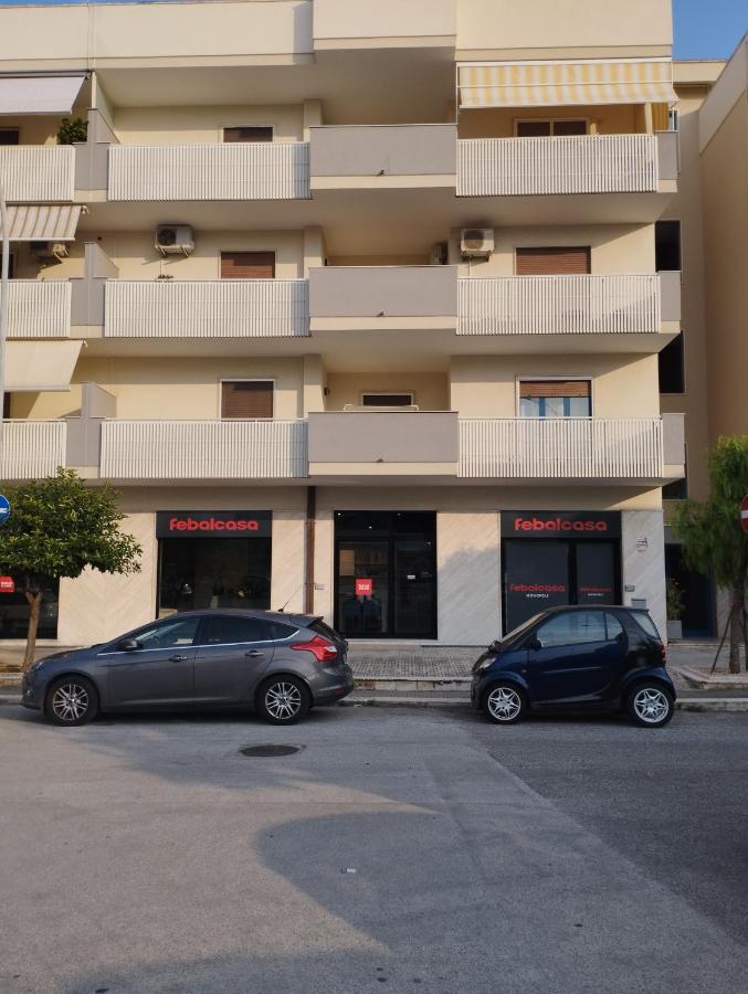 Da Luigi Locazioni Brevi Turistiche Bed & Breakfast Monopoli Dış mekan fotoğraf